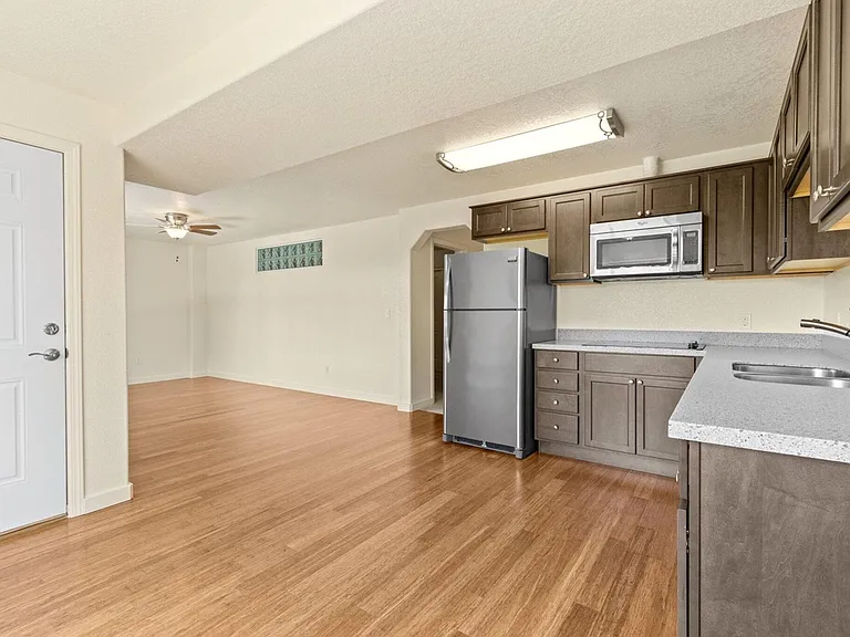 4334 Vineyard Ter — Photo 29