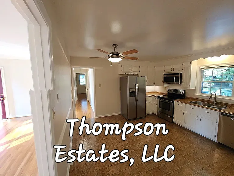 11913 Birdie Ln — Photo 8