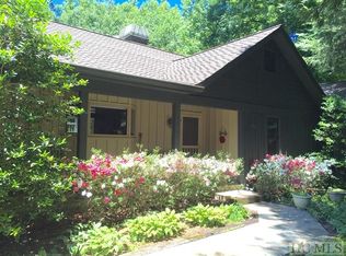 138 Riverview Ct, Sapphire, NC 28774