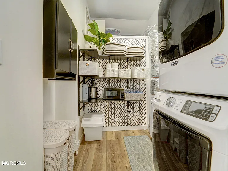 110 Curtis Pl — Photo 21
