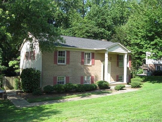 4th image of 3321 Pineridge Ln