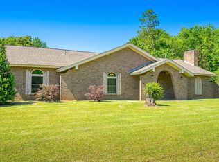 11 Westmoreland Rd, Petal, MS 39465