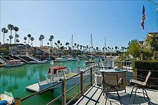 4th image of 3034 Seahorse Ave