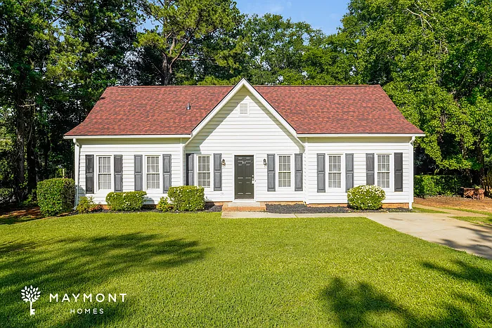 103 Woodwinds West Dr — Photo 1