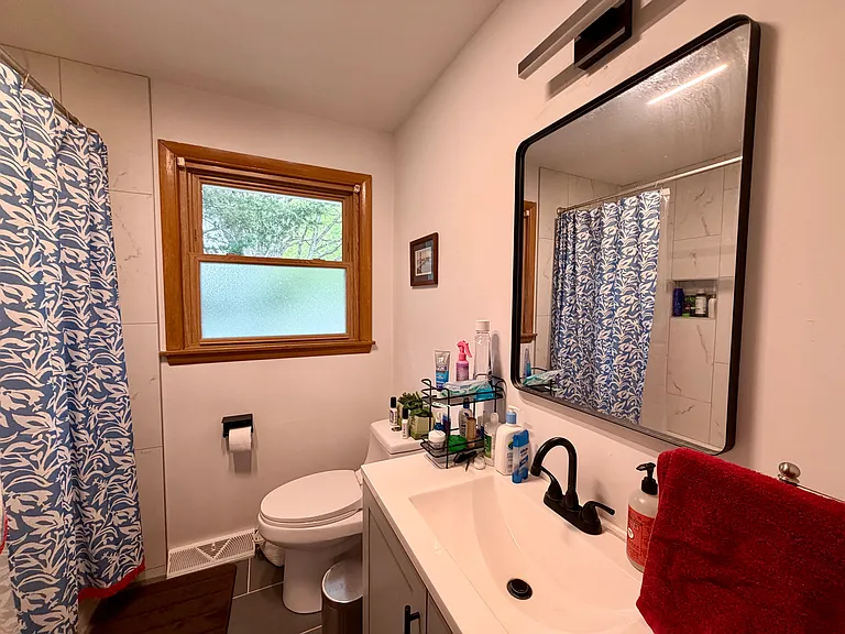 302 N Meadow Ln — Photo 11