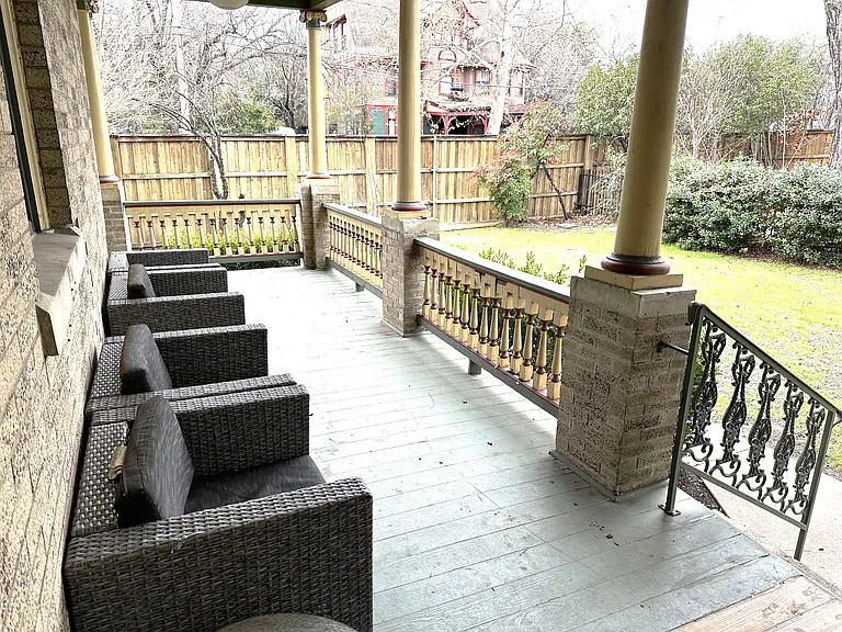 4503 Junius St — Photo 9