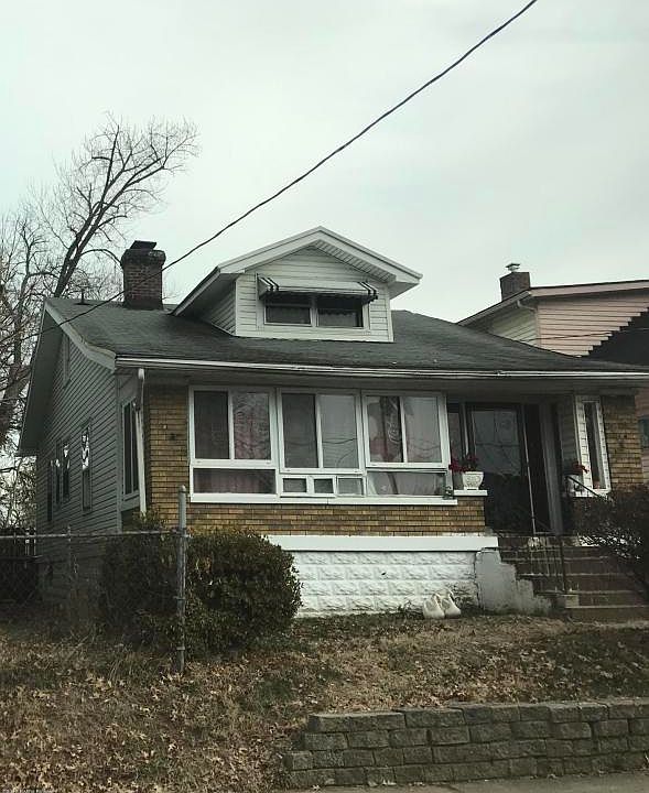 1st image of 107 N 42nd St