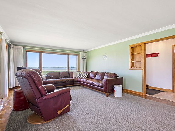 3rd image of 1028 Rappala Ct