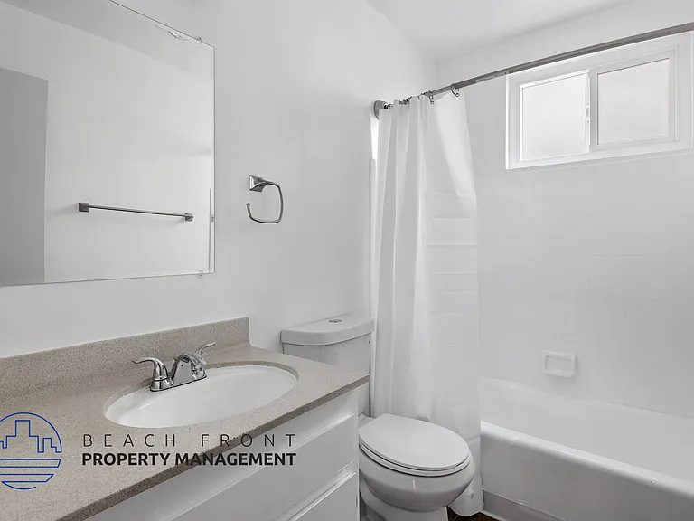 2040 E Florida St — Photo 18