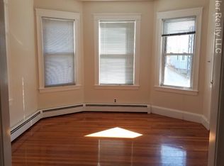 19 Waterhouse St #3N, Somerville, MA 02144
