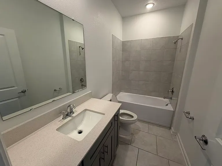 3199 Country Side Dr — Photo 16