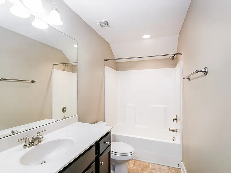 3016 Watsonia Dr — Photo 22