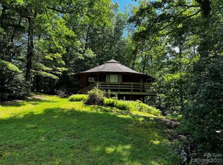 314 Powell Dr, Rosman, NC 28772