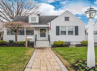 151 Safran Ave, Edison, NJ 08837