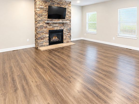 4th image of 6510 Camden St