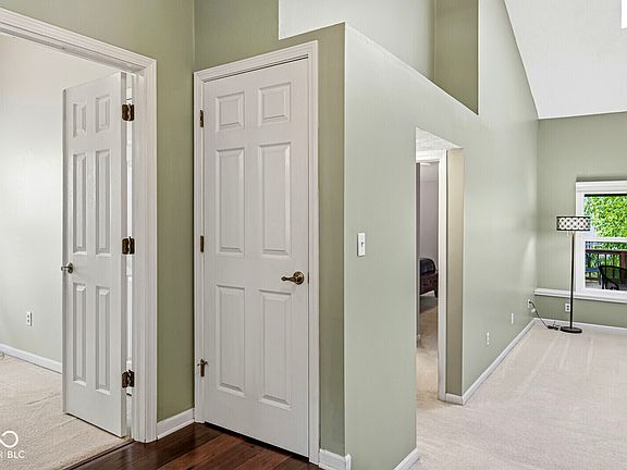 4th image of 10758 Pimlico Cir