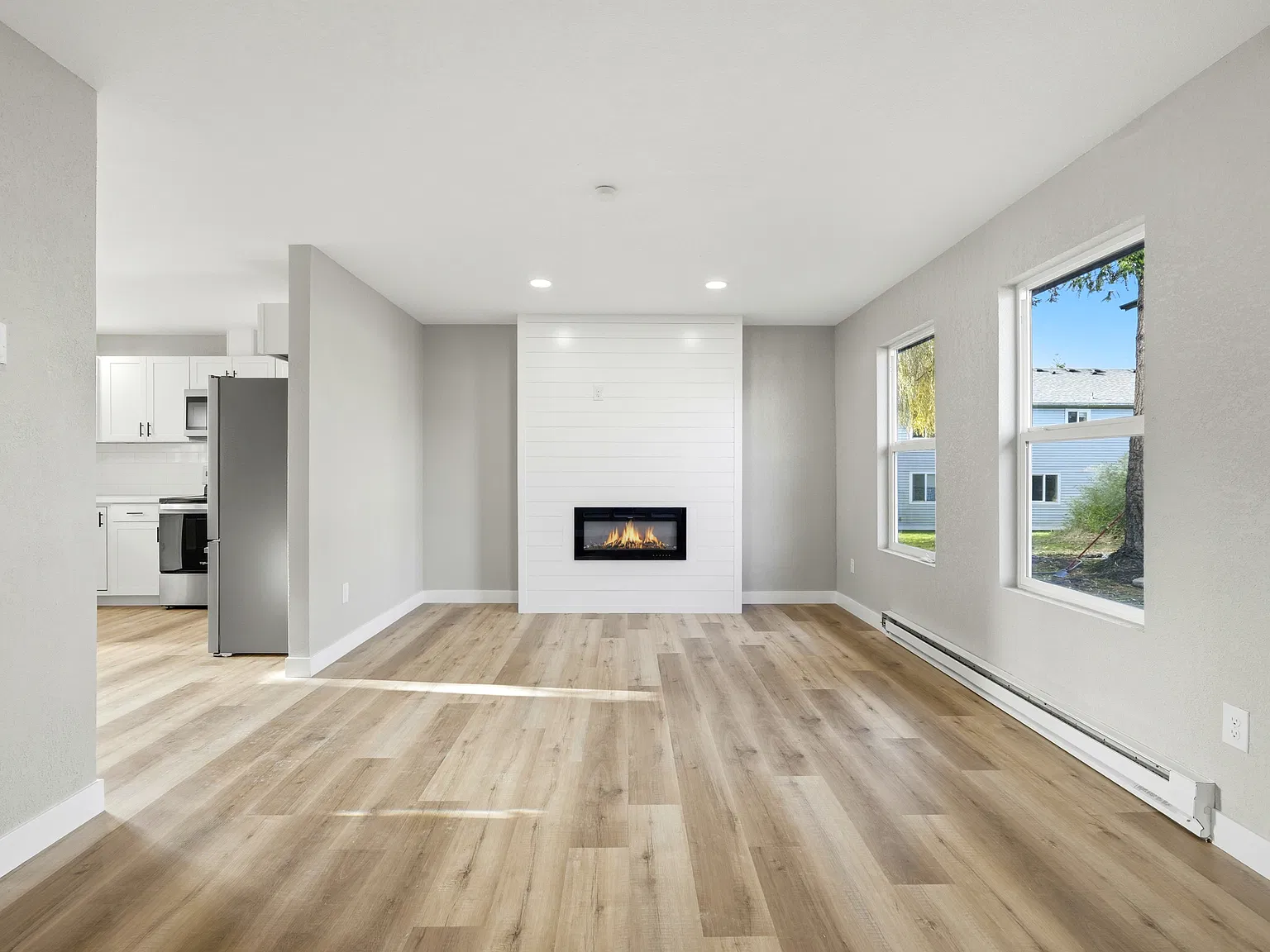 3 bed, 2.5 bath, $1,300 — Photo 3