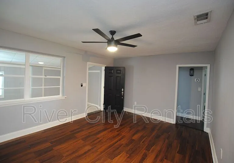 4611 Blount Ave — Photo 4