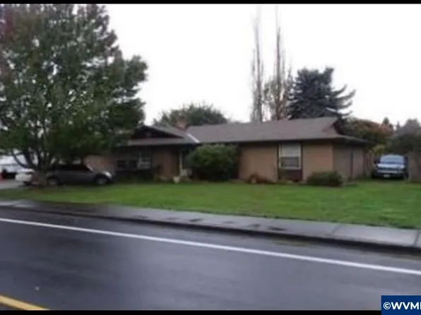 6095 McLeod Ln NE, Keizer, OR 97303