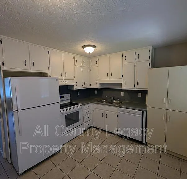 3132B Dove Ct SW — Photo 4