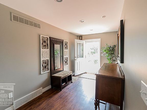 5th image of 2496 Waubonsie Ave