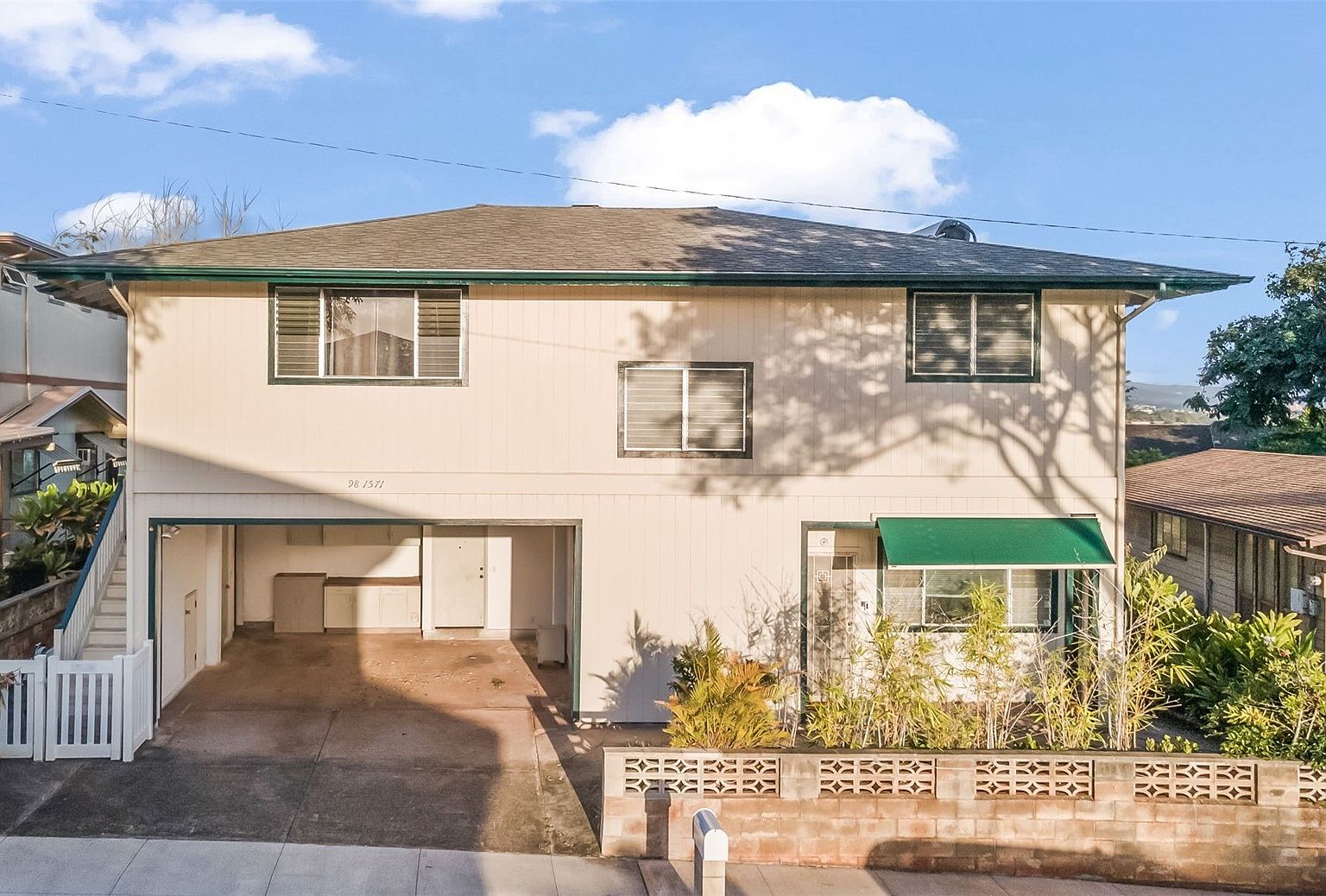 98-1571 Hoomaike St, Pearl City, HI 96782 | Zillow