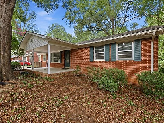 2nd image of 719 Greenwood Dr