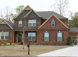 308 Forest Bluff Ln, Sugar Hill, GA 30518