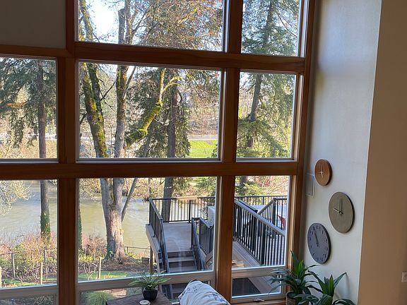 Grand views of the river from the living room.