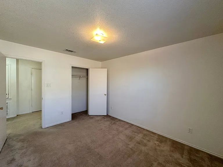 5300 Lauren Lea Dr — Photo 12