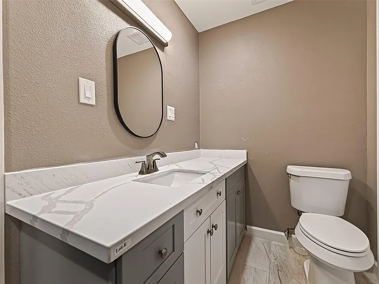 7338 Cornwall Bridge Ln — Photo 33