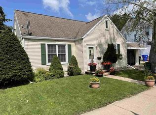 919 S Mason St, Appleton, WI 54914