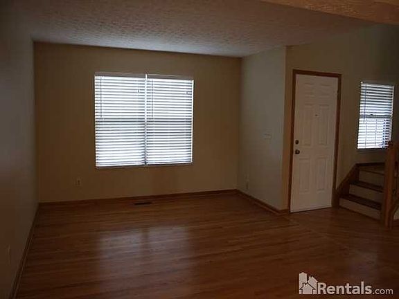 2nd image of 3535 Farmstead Dr
