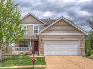 2033 Shetland Path, High Ridge, MO 63049