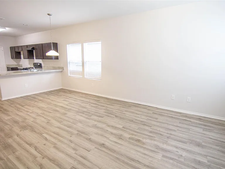 5630 Gara River Dr — Photo 3
