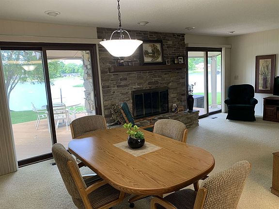 5th image of 615 Lakeview Dr