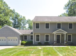 3 Kimberly Dr, Brookfield, CT 06804