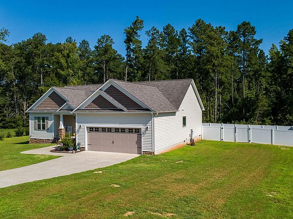 3rd image of 51 Split Rock Way