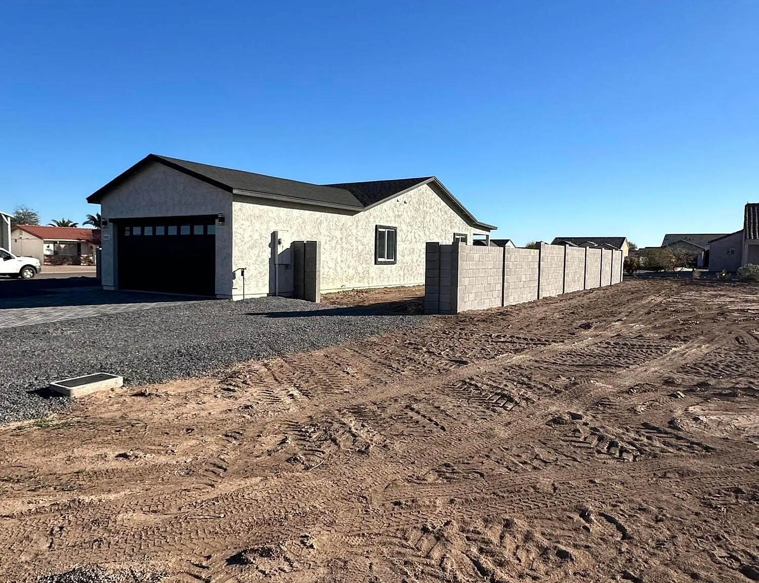 4 bed, 2.0 bath, 1408 sqft, $1,800 — Photo 4