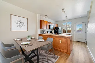 Country Lane Townhomes — Photo 61