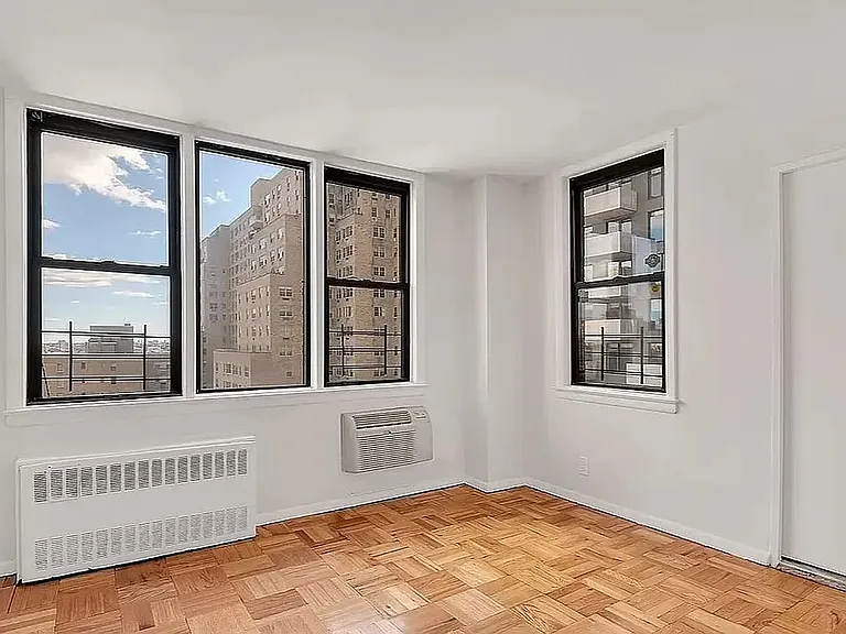 500A E 87th St #3G — Photo 5