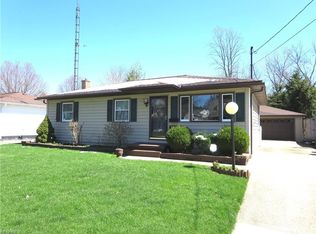 609 Tallkron Dr, Akron, OH 44305