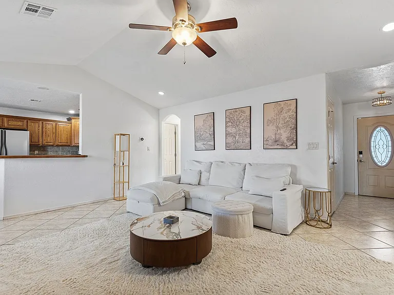 600 Coronado Dr — Photo 6