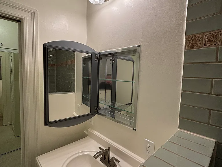 2914 California St #1 — Photo 20