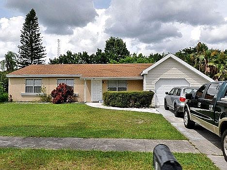 1st image of 231 SW Lucero Dr