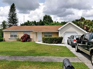 231 SW Lucero Dr, Port Saint Lucie, FL 34983