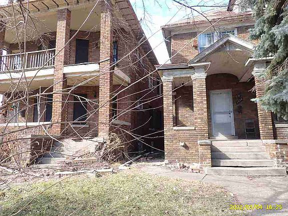 1828 E Grand Blvd