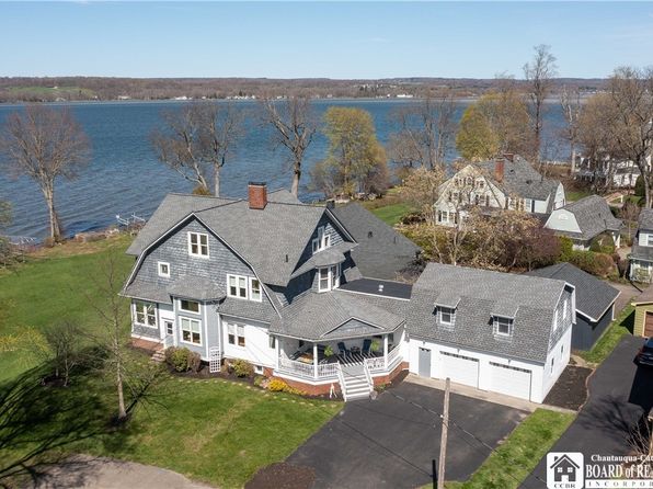7 Sunset Ave, Lakewood, NY 14750