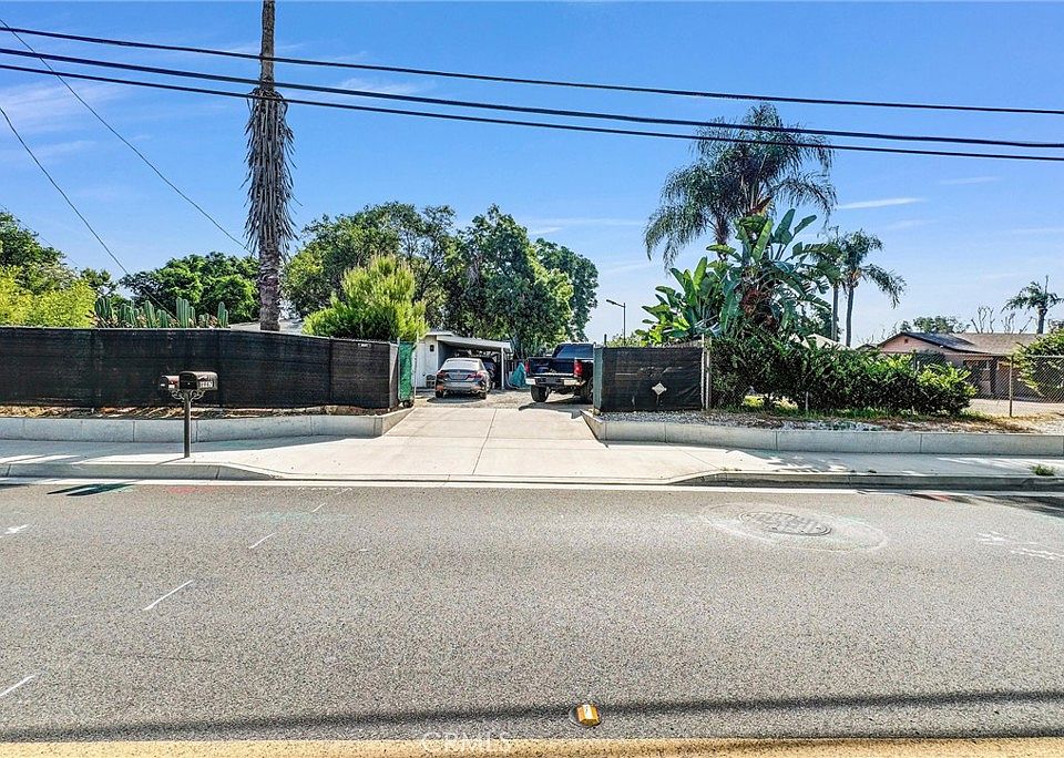 1st image of 8945 Hellman Ave