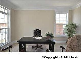 4th image of 2204 Towne Park Dr